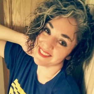 Meet your Posher, Angelica